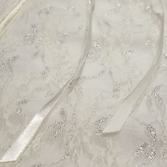 Top - Picture 2 of 4